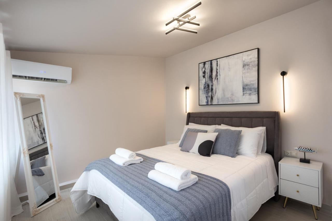 Aurora Apartment In Corfu Center Eksteriør billede