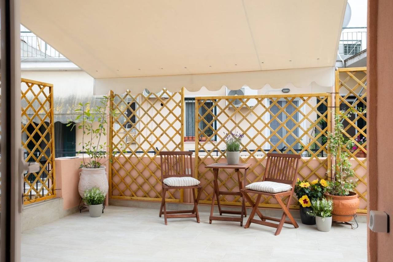 Aurora Apartment In Corfu Center Eksteriør billede